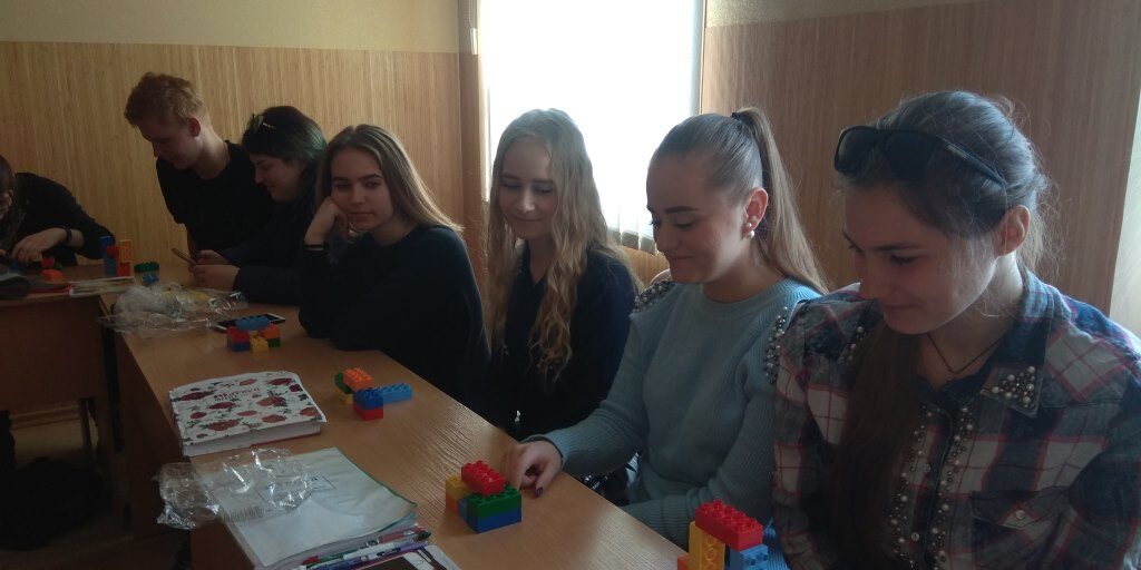 LEGO DUPLO_0 Впровадження ігрових та діяльнісних методів навчання в освітній процесс за допомогою набору шести цеглинок LEGO® DUPLO