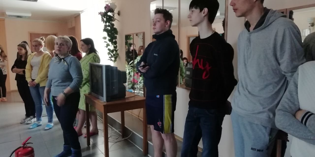 obsh1_dyagel_0 У студентському гуртожитку №1 проведено інформаційно-роз’яснювальну роботу серед студентів