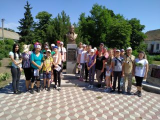 ОБЛАСНА ШКОЛА-ЕКСПЕДИЦІЯ «СТЕПОВІ ЛІСНИЦТВА РІДНОГО КРАЮ» ОБЛАСНА ШКОЛА-ЕКСПЕДИЦІЯ «СТЕПОВІ ЛІСНИЦТВА РІДНОГО КРАЮ»