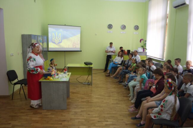 ukr_gusti_7 "День української гостинності" у Мелітопольському державному педагогічному університеті імені Богдана Хмельницького