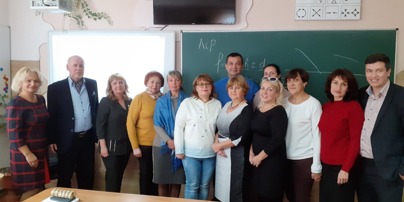 IMG-92c786542c5aa3367ed596cb219e9503-V