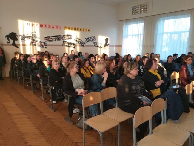 IMG_0756 Відкриті збори випускників та їх батьків в Мелітопольській зош