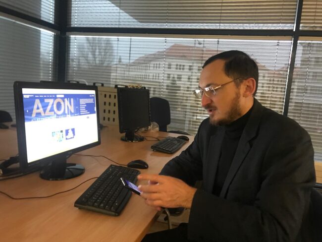 IMG-c071f46cc340c792397647e2abf3e8bf-V