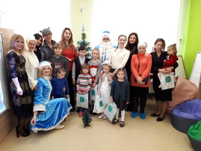 05 Чудово дарувати дітям добро, посмішки і гарний настрій!