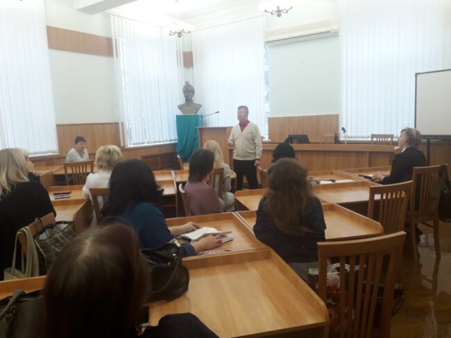 20191218_095047 На філологічному факультеті відбулись збори трудового колективу