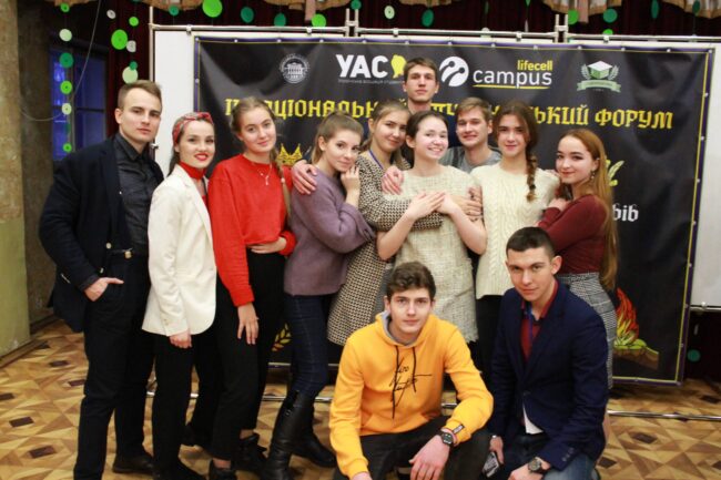 IMG_1075 Представники університету взяли участь у черговому засіданні Запорізької обласної студентської ради