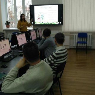 В Steam-лабораторії пройшов майстер-клас для вчителів шкіл міста Мелітополя