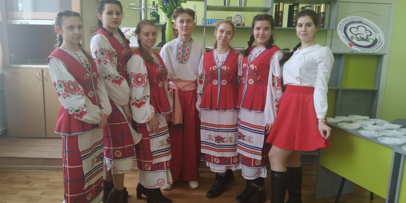 изображение_viber_2020-02-27_16-21-19 Свято Масляної на кафедрі економіки та готельно-ресторанного бізнесу