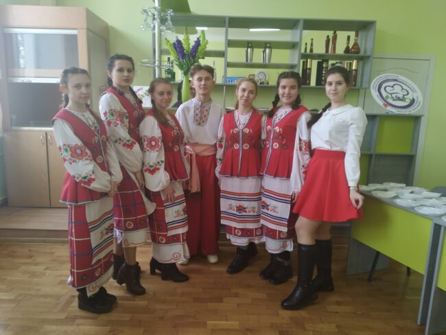 изображение_viber_2020-02-27_16-21-19 Свято Масляної на кафедрі економіки та готельно-ресторанного бізнесу