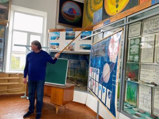 Школярі Якимівського району на екскурсії у геолого-палеонтологічному музеї