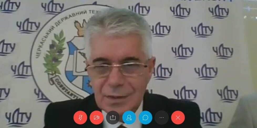 2020-05-21_100300-2a7d1e01788f20849740d42f7c85af65 Викладачі кафедри інформатики і кібернетики взяли участь у V Міжнародній науково-практичній конференції «Інформаційні технології в освіті, науці і техніці»