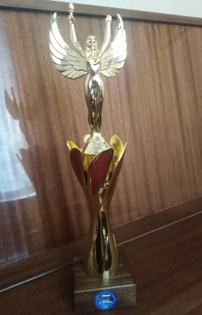 Завантажити файл або фотографії