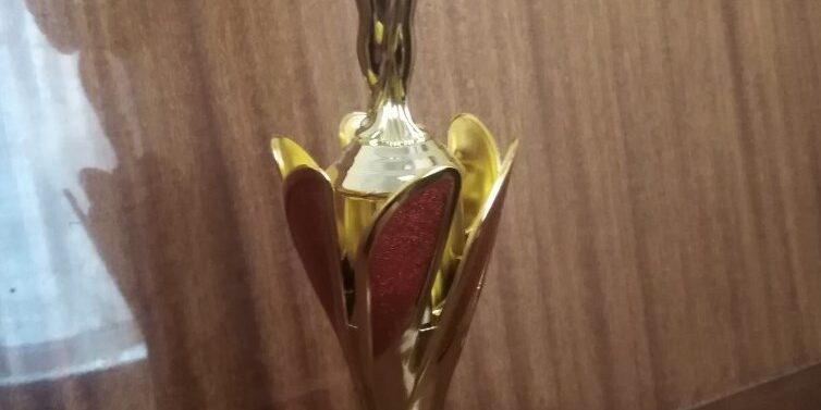 Завантажити файл або фотографії