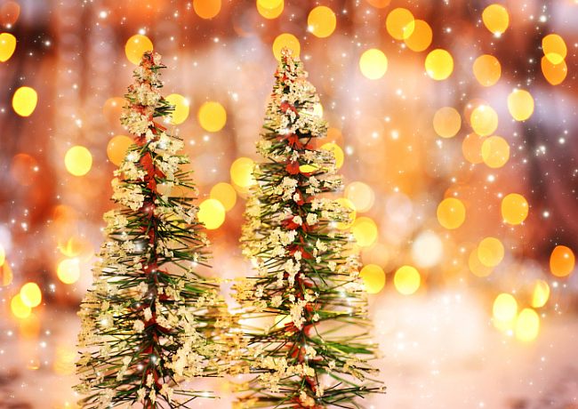 iskusstvennaya-novogodnyaya-elka-100